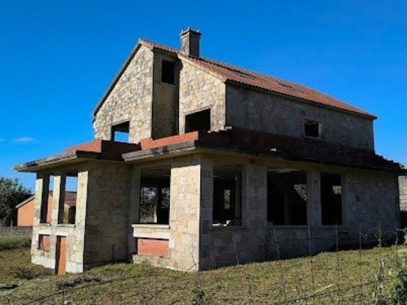 Imagen 1 de Proyecto único con finca y pozo propio