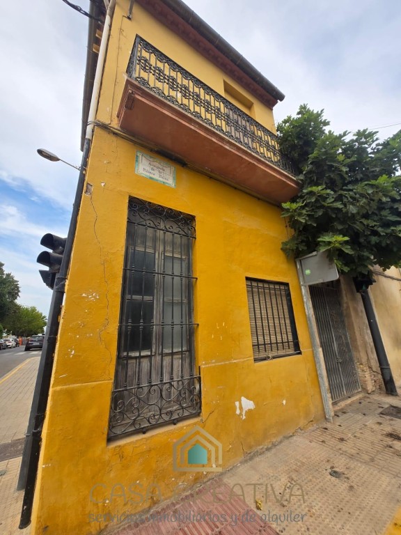 Imagen 3 de CASA ESQUINERA EN VENTA EN SOLLANA – GRAN POTENCIAL DE REFORMA – 42.500 €