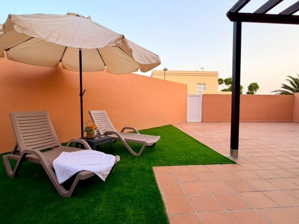 Imagen 1 de Exclusivo Adosado Reformado en Palm Mar