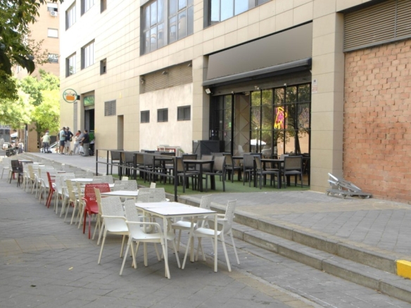 Imagen 3 de Local comercial en Venta en Sevilla Sevilla