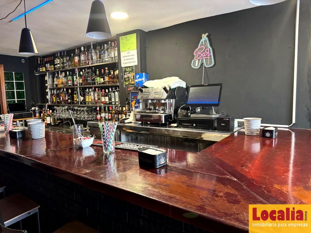Imagen 2 de Bar-Pub con licencia activa con cesión