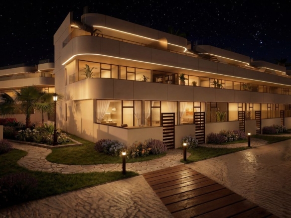 Imagen 4 de Apartamento en Venta en Vera Playa Almería