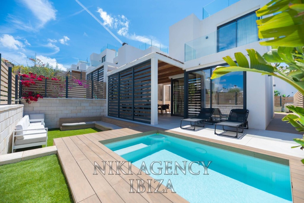 Imagen 1 de Casa-Chalet en Venta en Sant Josep De Sa Talaia Baleares