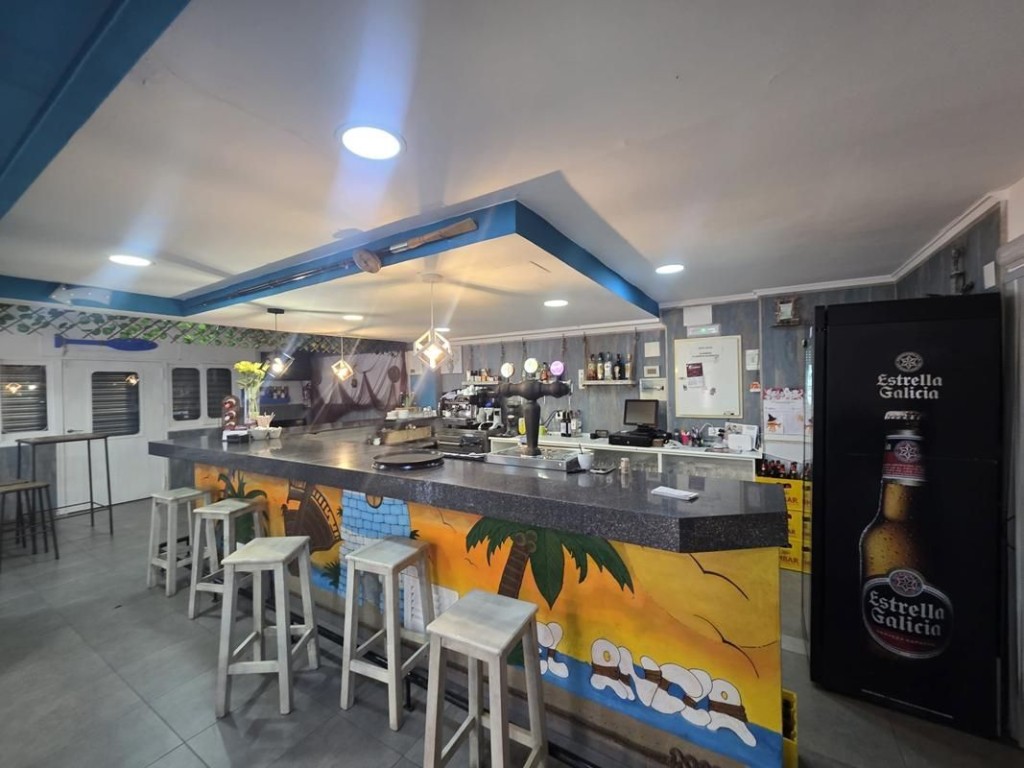 Imagen 1 de Local comercial en Venta en Denia Alicante