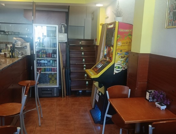 Imagen 4 de Local comercial en Alquiler en Tarragona Tarragona