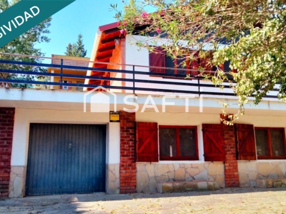 Imagen 2 de TU REFUGIO SOÑADO! CASA CON PISCINA Y JARDÍN EN PIERA