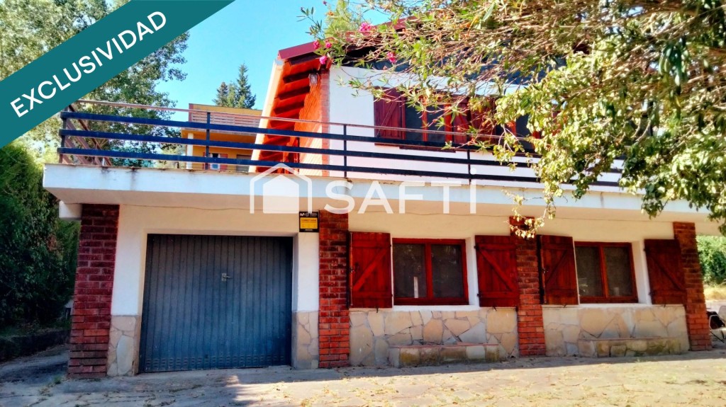 Imagen 2 de TU REFUGIO SOÑADO! CASA CON PISCINA Y JARDÍN EN PIERA