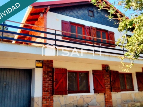 Imagen 1 de TU REFUGIO SOÑADO! CASA CON PISCINA Y JARDÍN EN PIERA