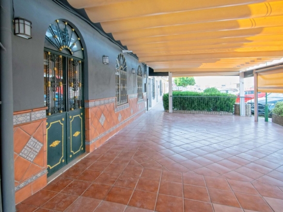 Imagen 3 de Casa-Chalet en Venta en Camas Sevilla