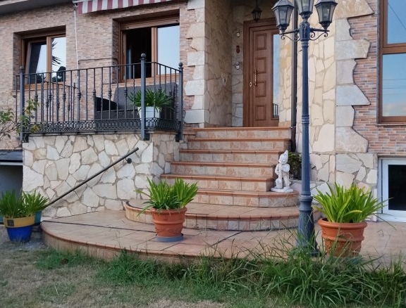 Imagen 2 de Casa-Chalet en Venta en Gijón Asturias