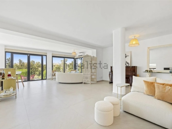 Imagen 2 de Casa-Chalet en Venta en San Pedro Alcantara Málaga