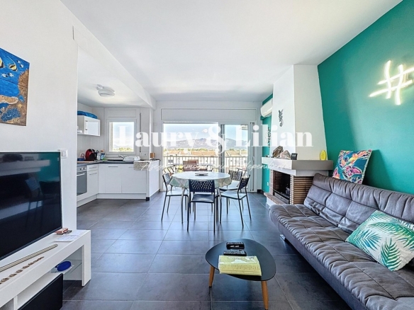 Imagen 2 de Apartamento de 2 dormitorios con vistas a las montañas y al canal.