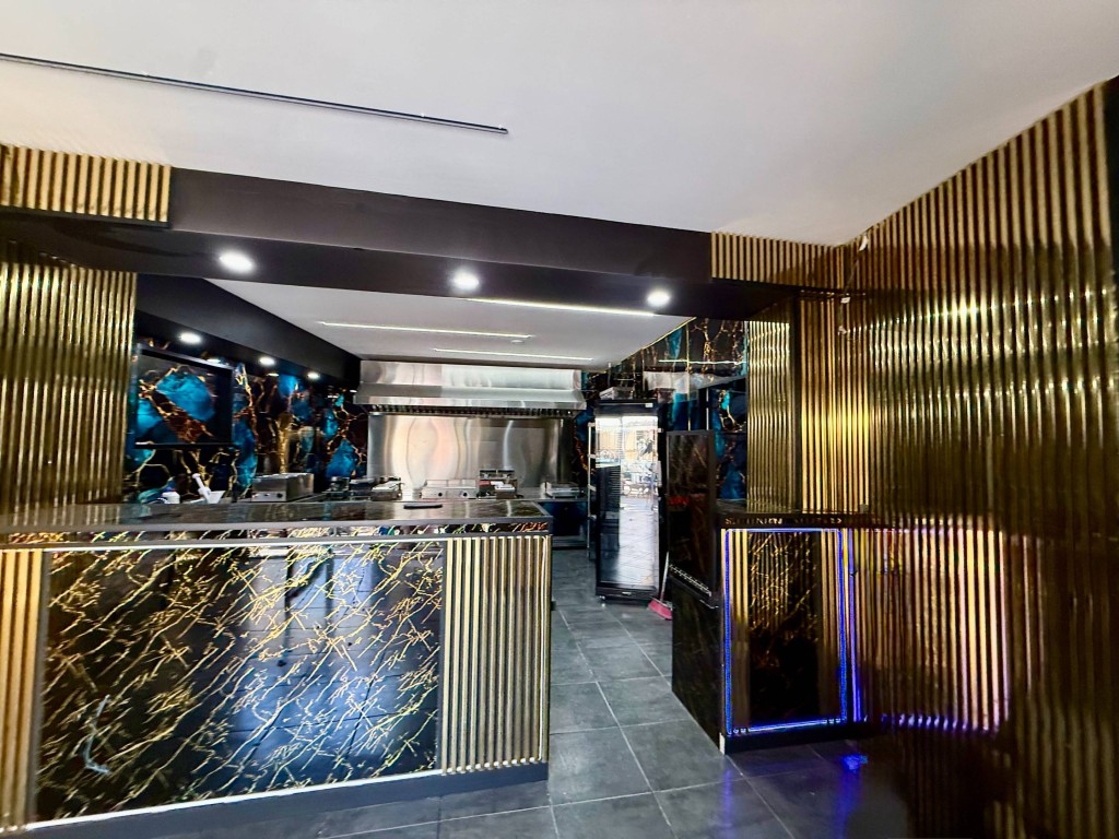 Imagen 1 de Local comercial en Venta en Mijas Málaga