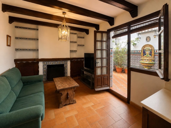 Imagen 3 de EXTRAORDINARIA VIVIENDA CON 4 HABITACIONES EN LA ZONA DE EUGENIO GROSS