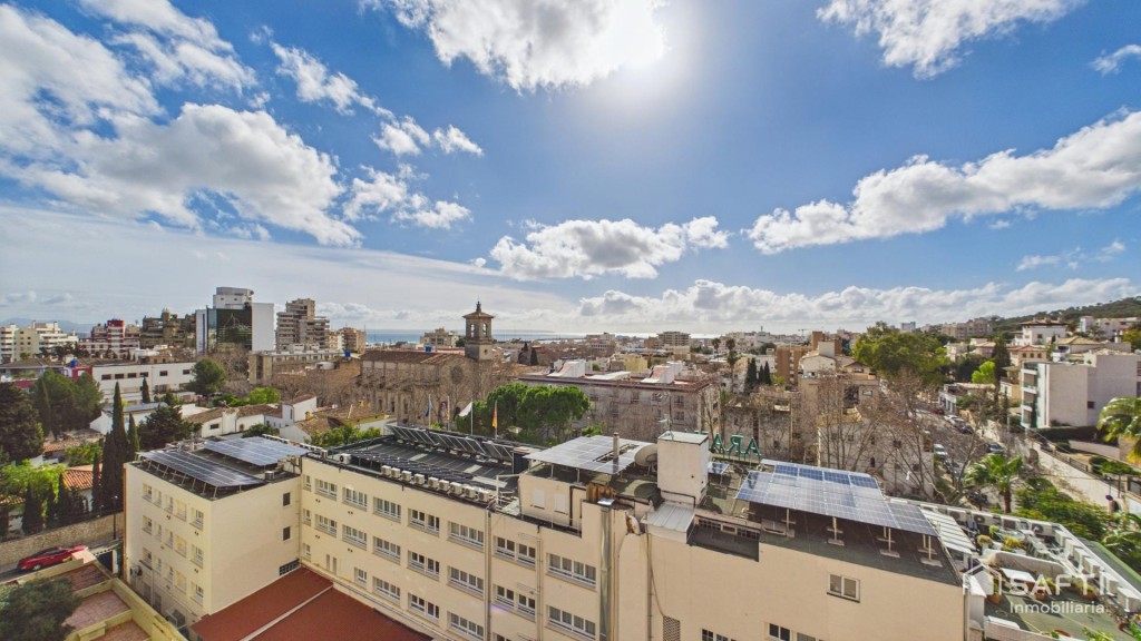 Imagen 2 de Apartamento con plaza de aparcamiento en Nuda-Propiedad - Carrer de Son Armadams en Palma.