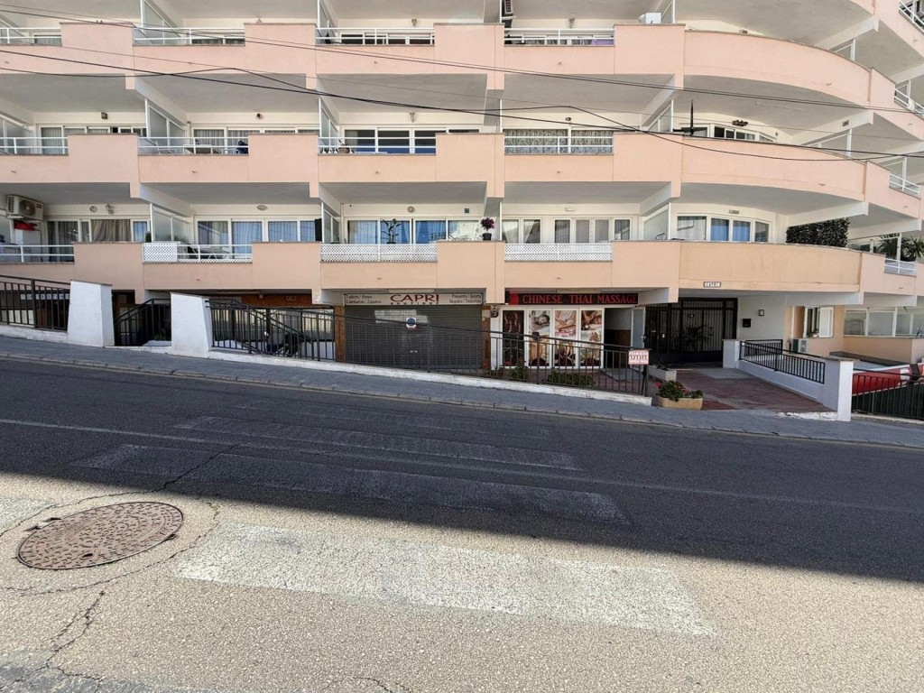 Imagen 3 de Local comercial en venta - Santa Ponsa - Gran potencial