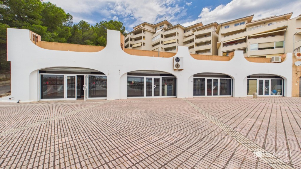Imagen 2 de Excepcional conjunto de locales comerciales - Santa Ponsa - Gran potencial