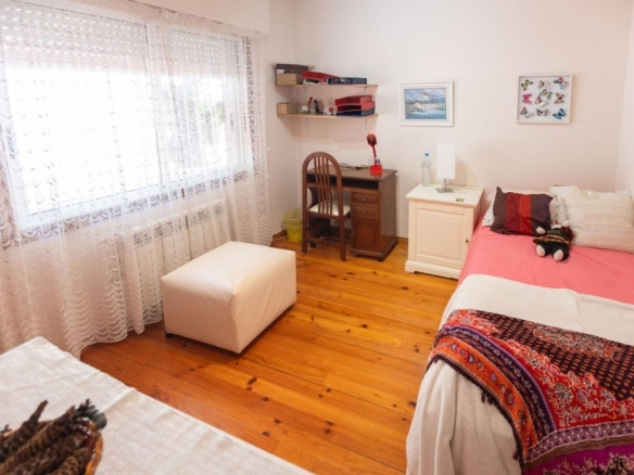 Imagen 4 de CASA EN RIBADAVIA