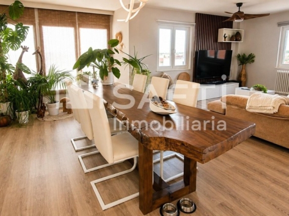 Imagen 3 de Espectacular vivienda con dormitorio y vestidor
