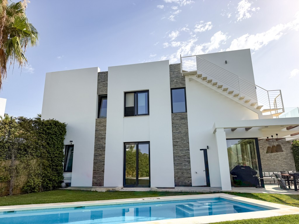 Imagen 4 de Casa-Chalet en Venta en Sitio De Calahonda Málaga