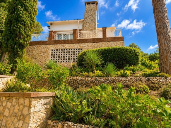 po-1272725-imagen - El Club del Propietario Imagen 1 de CHALET EN VENTA EN MAÇANET DE LA SELVA – TRANQUILIDAD