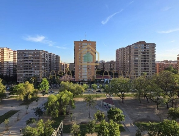 Imagen 1 de Piso en Alquiler en Valencia Valencia