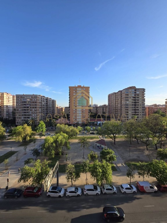 Imagen 1 de Piso en Alquiler en Valencia Valencia