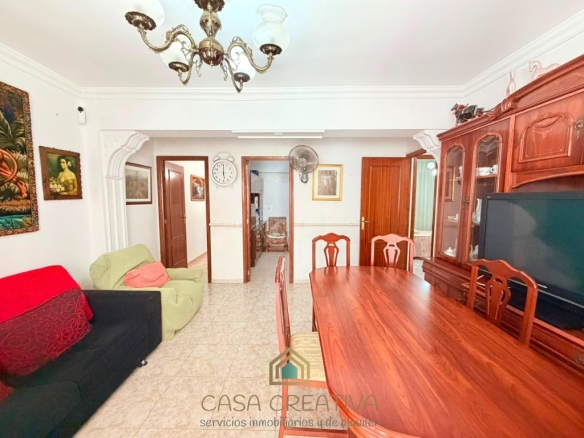 AMUEBLADO Y CON BALCÓN – 110.000 €