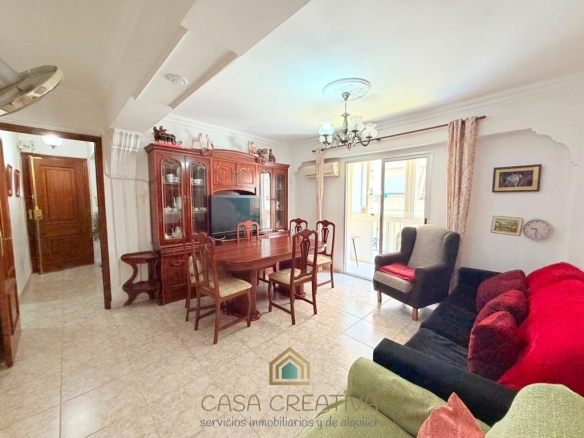 Imagen 2 de PISO EN VENTA EN GANDIA – AMPLIO