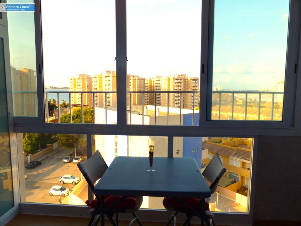 Imagen 2 de Venta de apartamento de 2 dormitorios en Playa Honda