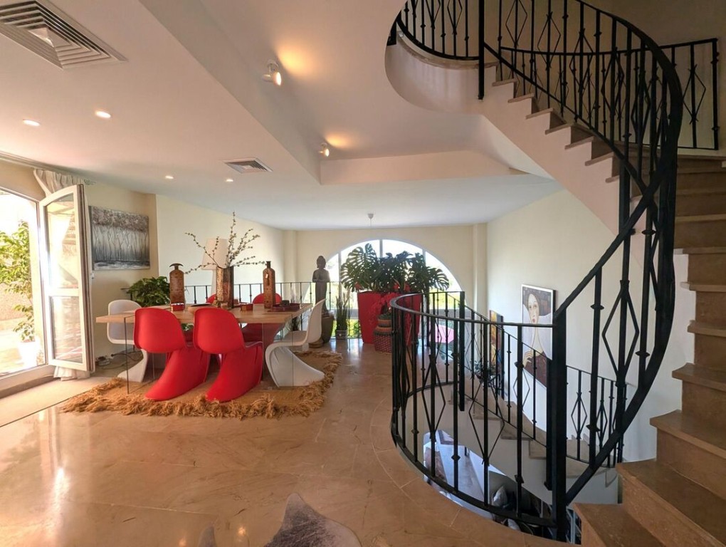 Imagen 2 de Adosada en Venta en Linea De La Concepcion