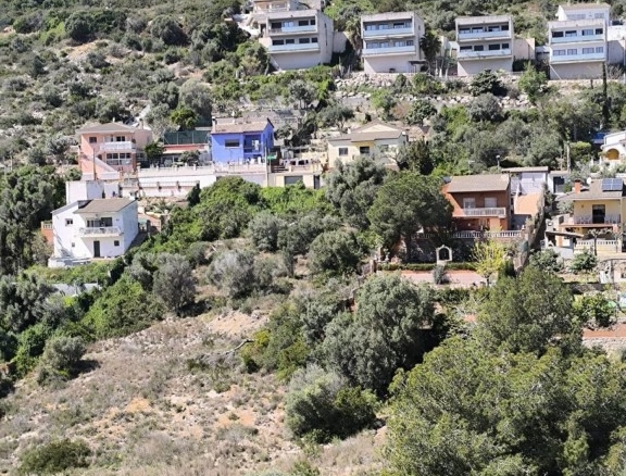 Imagen 2 de 933 m² para construir cerca del mar.