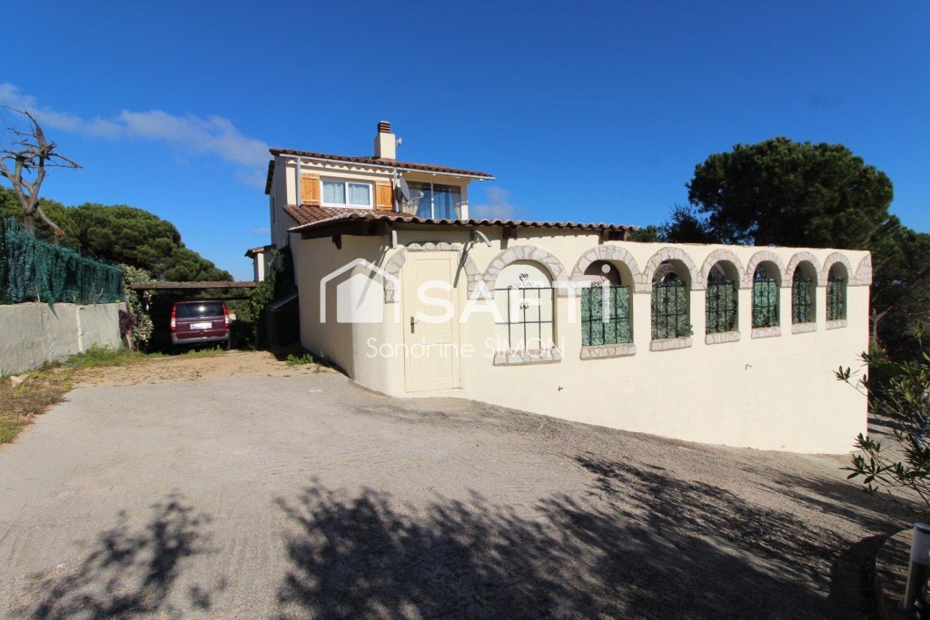 Imagen 4 de ACOGEDORA Y ESTUPENDA VILLA CON LICENCIA TURISTICA