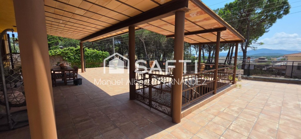 Imagen 3 de Amplia vivienda de 214 m² en una parcela de más de 900 m² en Fogars de la Selva
