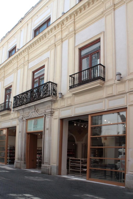Imagen 3 de Local comercial en Alquiler en Sevilla Sevilla