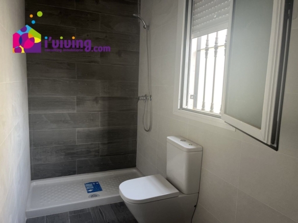 Imagen 4 de Casa-Chalet en Alquiler en Albox Almería