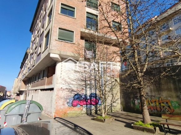 Imagen 1 de BAJO COMERCIAL EN VENTA EN RIBEIRA