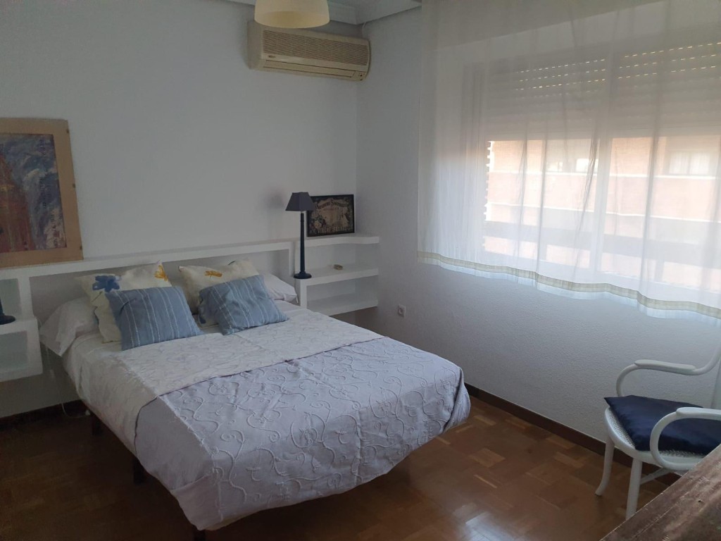 Imagen 4 de Bonito apartamento en alquiler en Triana!!