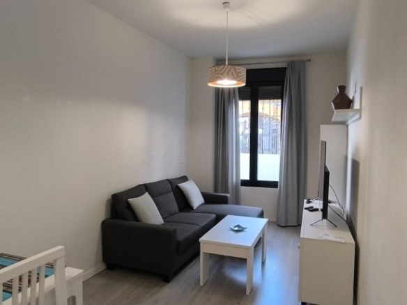 Imagen 2 de Precioso apartamento a estrenar en Calle Alfarería con piscina en cubierta!!!
