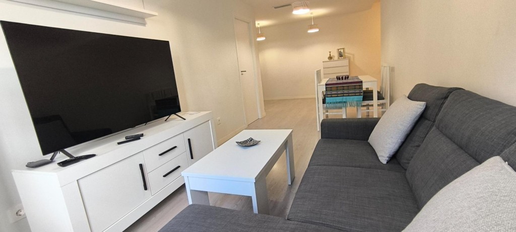 Imagen 3 de Precioso apartamento a estrenar en Calle Alfarería con piscina en cubierta!!!