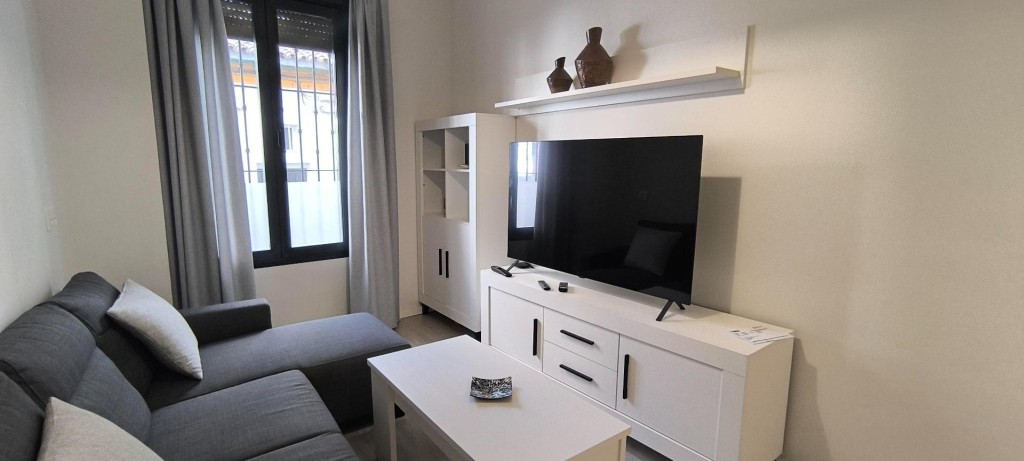 Imagen 4 de Precioso apartamento a estrenar en Calle Alfarería con piscina en cubierta!!!