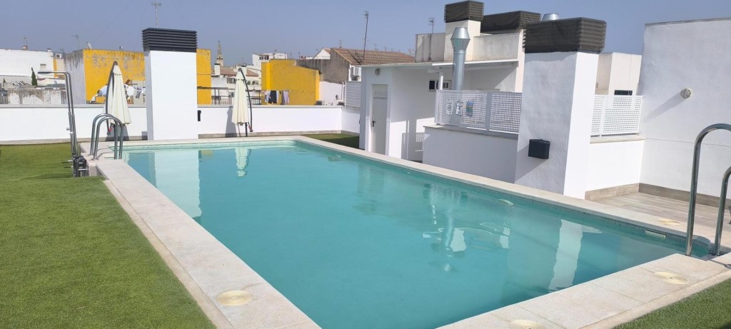 Imagen 1 de Precioso apartamento a estrenar en Calle Alfarería con piscina en cubierta!!!