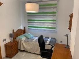 ¡¡4 HABITACIONES Y 2 BAÑOS!!