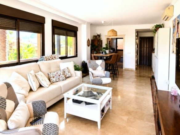 Imagen 2 de Piso en Venta en Arroyo Vaquero Málaga