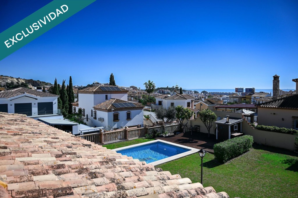 Imagen 4 de Villa en La Loma de Mijas : Elegancia y potencial único