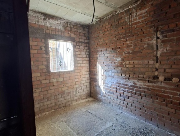 Casa para reformar en Guillena!!!!