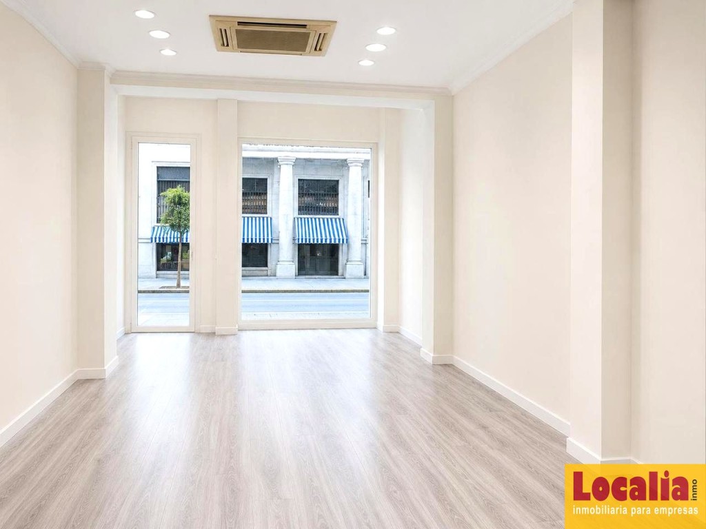 Imagen 2 de Amplio local en alquiler zona premium