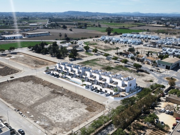 Imagen 2 de Casa-Chalet en Venta en Dolores Alicante