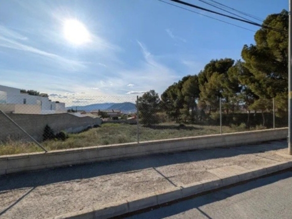Imagen 1 de Parcela de 1600m² en Salinetas para chalet ideal