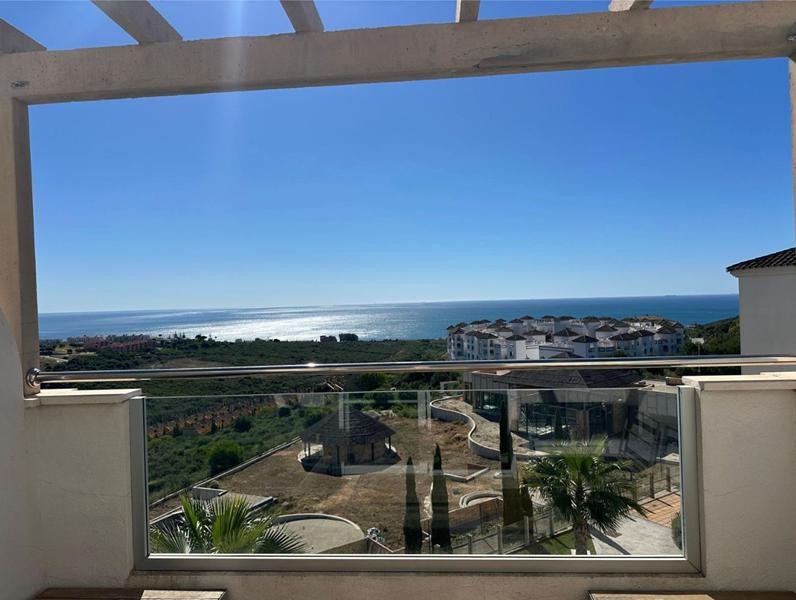 Imagen 2 de EXPECTACULAR PISO EN VENTA EN SAN LUIS DE SABINILLAS.